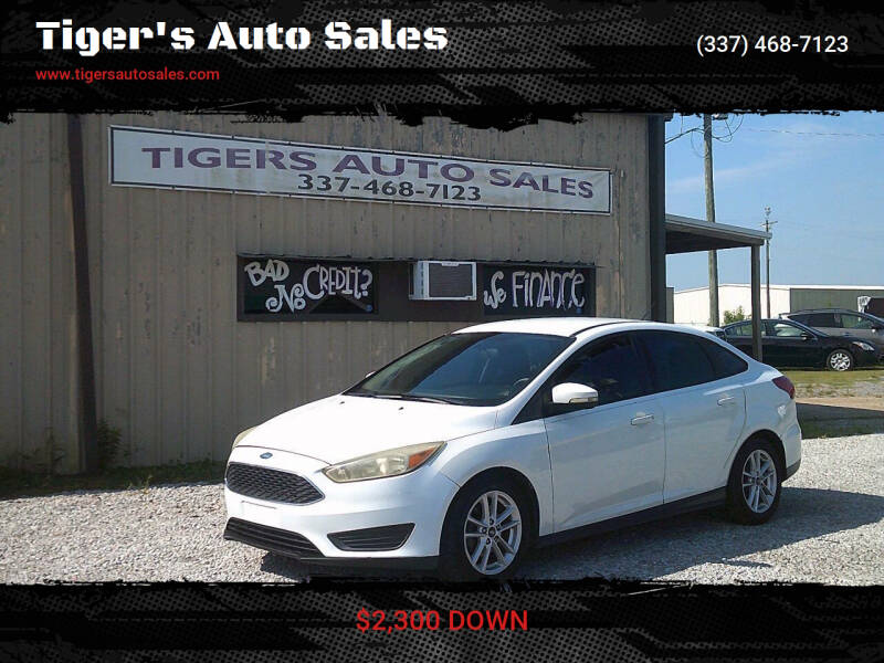 2017 Ford Focus SE's photo