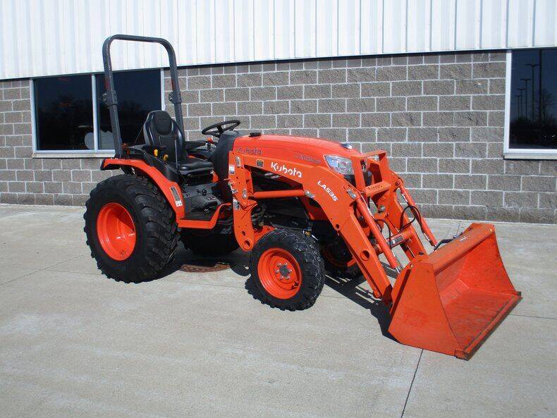 2021 Kubota LX2610HSD for sale in Greenwood, IN