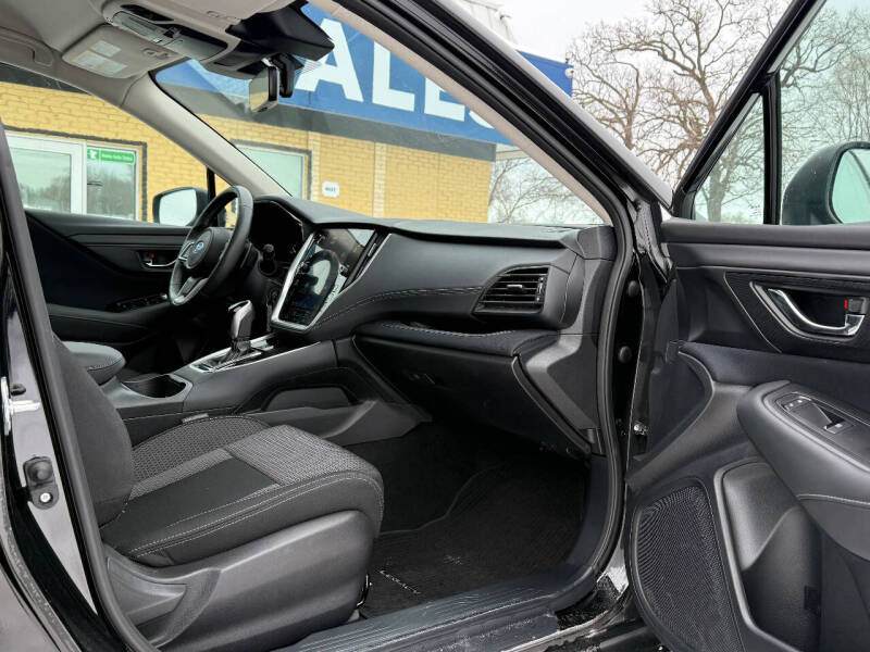 2024 Subaru Outback Premium