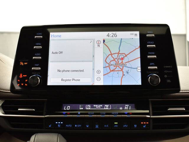 2024 Toyota Sienna Platinum 7-Passenger