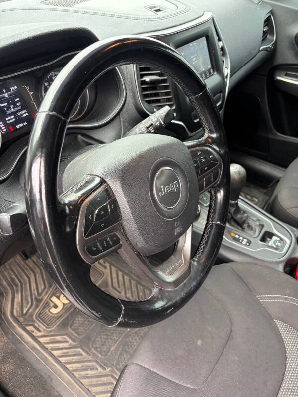 2020 Jeep Cherokee Latitude