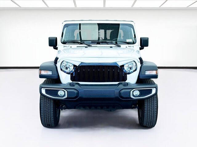 2024 Jeep Gladiator Sport