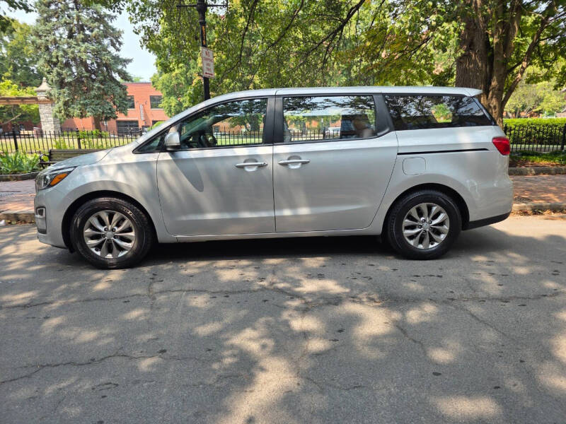 2020 Kia Sedona L