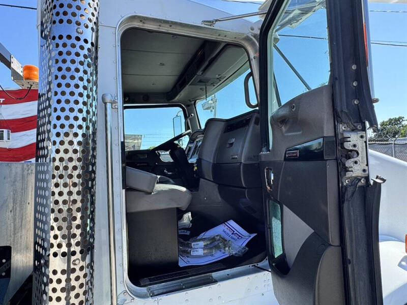 2014 Kenworth T800