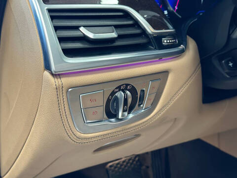 2017 BMW 7 Series 750i xDrive