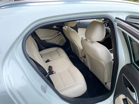 2015 Mercedes-Benz GLA GLA 250 4MATIC