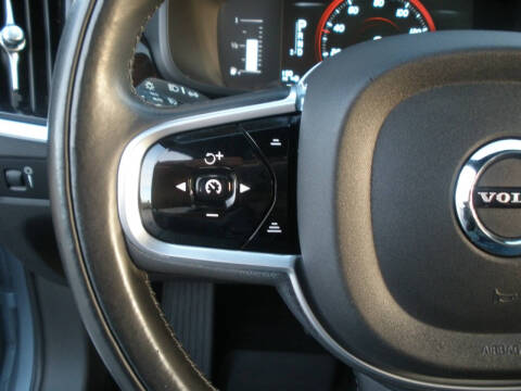 2018 Volvo S90 T5 Momentum