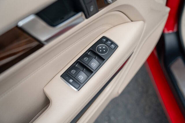 2016 Mercedes-Benz E-Class 15