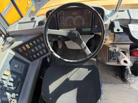 2004 Freightliner FS65 Chassis