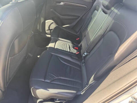 2017 Audi Q5 2.0T quattro Premium