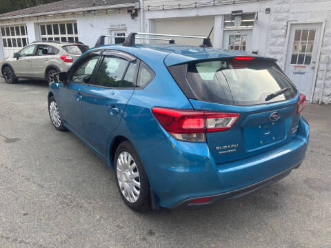 2017 Subaru Impreza 2.0i