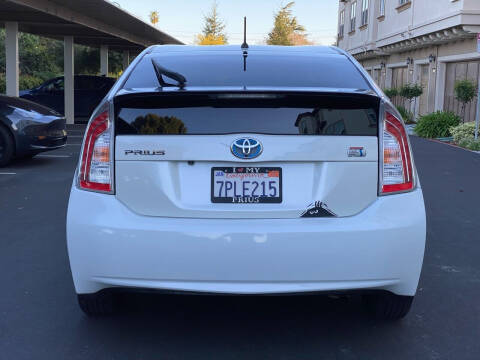 2015 Toyota Prius Five
