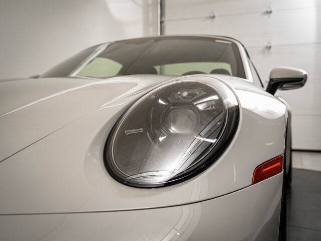 2022 Porsche 911 Targa 4 GTS