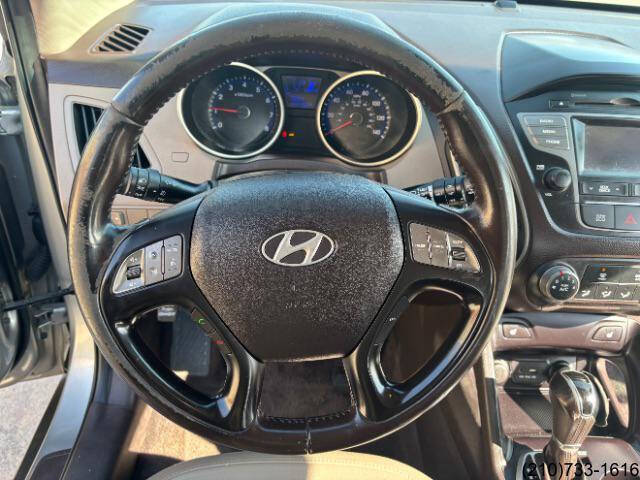 2015 Hyundai Tucson SE