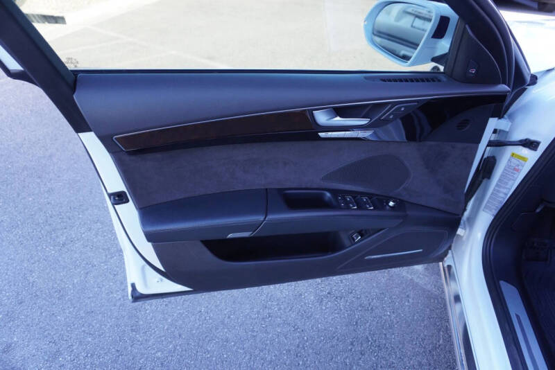 2015 Audi A8 L 4.0T quattro