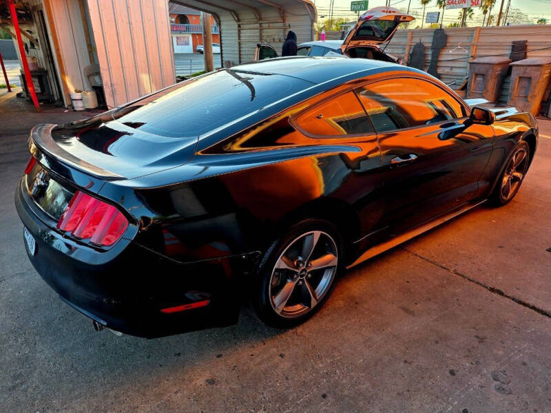 2015 Ford Mustang V6