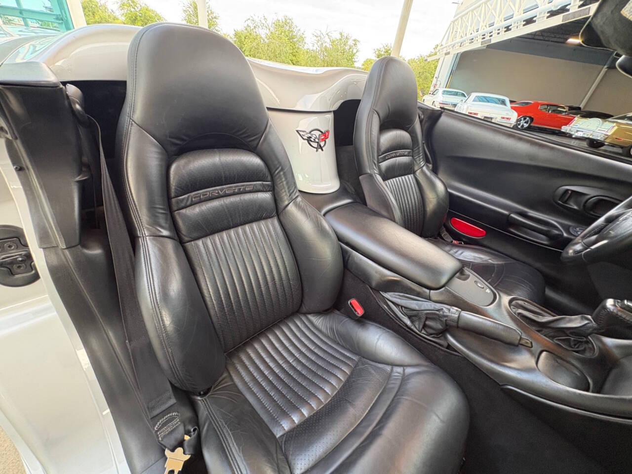 1998 Chevrolet Corvette 37
