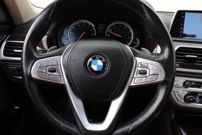 2016 BMW 7 Series 740i