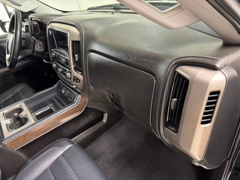 2019 GMC Sierra 3500HD Denali