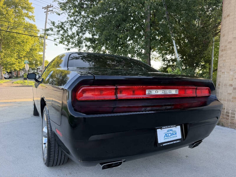 2013 Dodge Challenger SXT