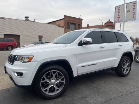 2021 Jeep Grand Cherokee for sale at Latino Motors in Aurora IL