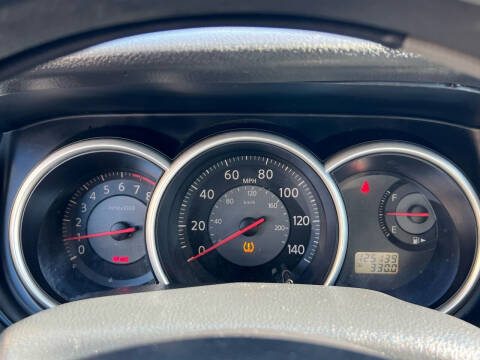 2009 Nissan Versa 1.8 S