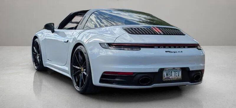 2021 Porsche 911