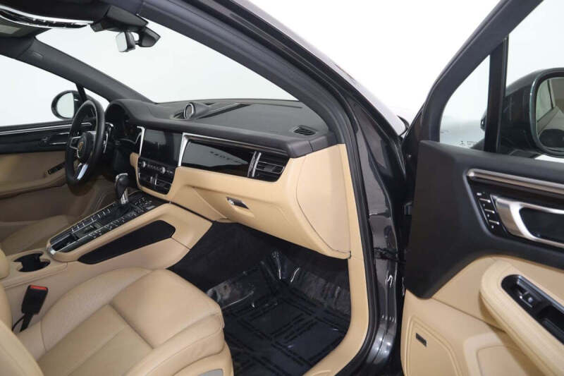 2019 Porsche Macan