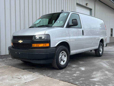 2018 Chevrolet Express for sale at GARY LANG AUTO GROUP in Ringwood IL