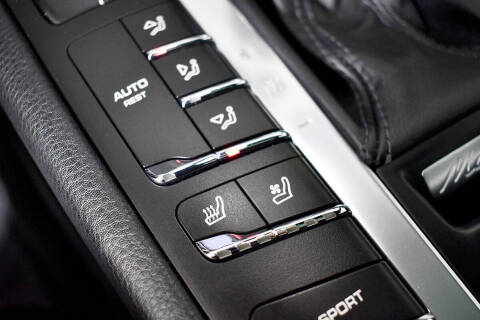 2017 Porsche Macan GTS