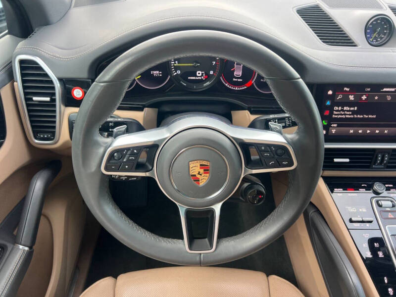 2023 Porsche Cayenne