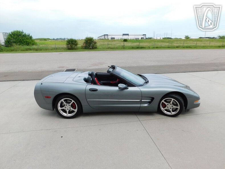 2004 Chevrolet Corvette