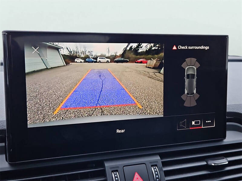 2022 Audi Q5 quattro S line Premium 45 TFSI