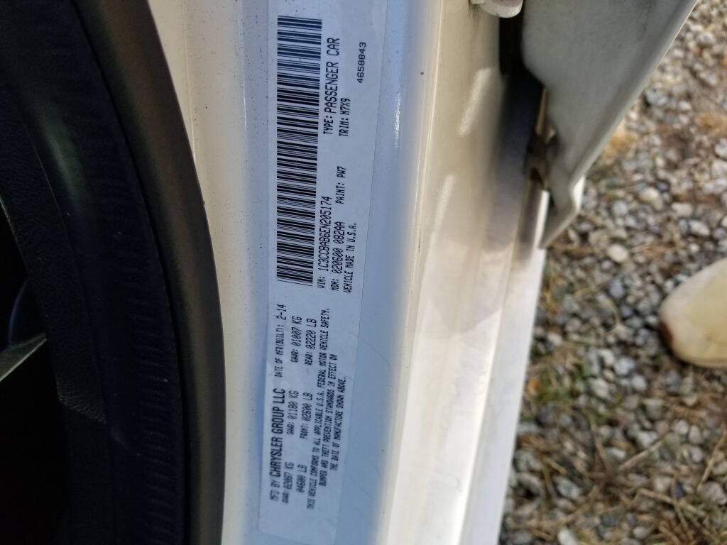 White 2014 Chrysler 200 LX LX 4dr Sedan 10