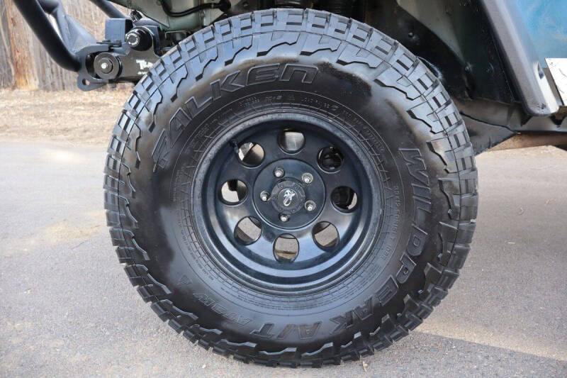 2004 Jeep Wrangler Sahara