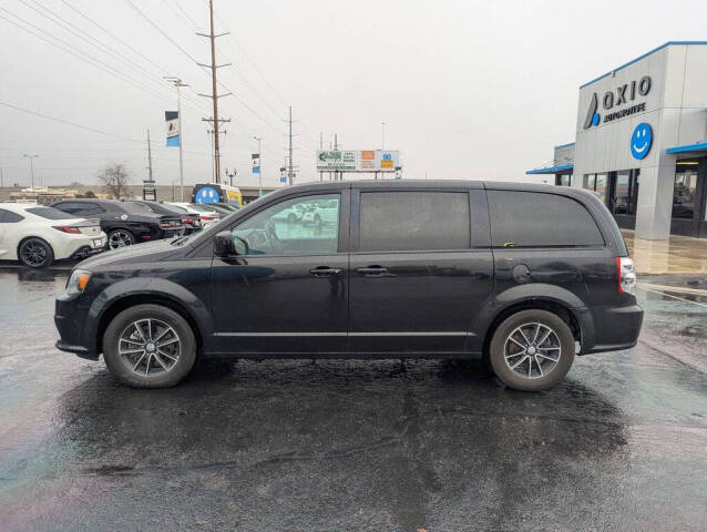 2018 Dodge Grand Caravan for sale at Axio Auto Boise in Boise, ID