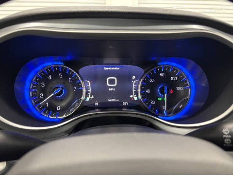 2022 Chrysler Pacifica Touring