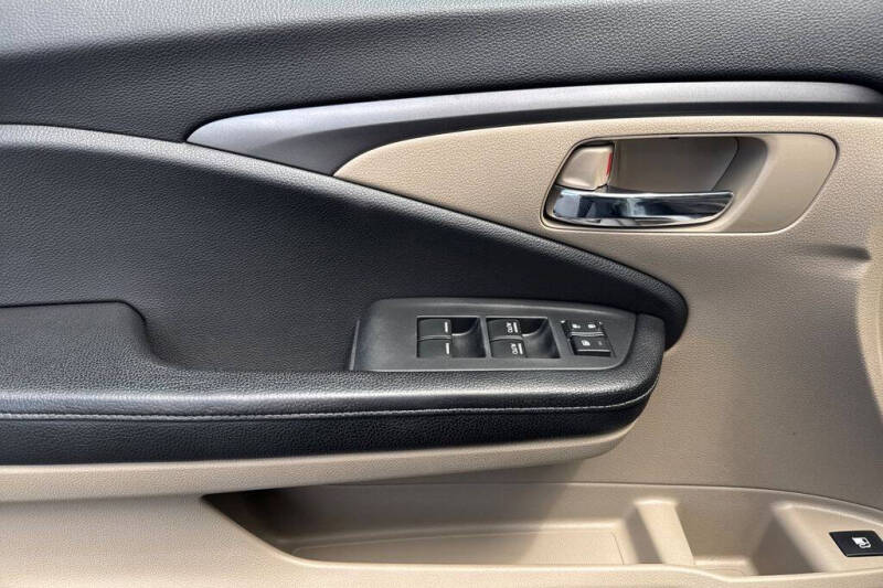 2017 Honda Ridgeline RTS