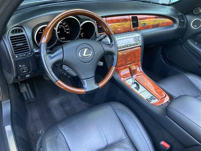 2006 Lexus SC 430