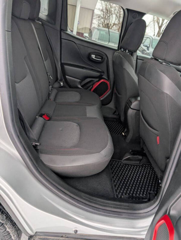 2016 Jeep Renegade Trailhawk