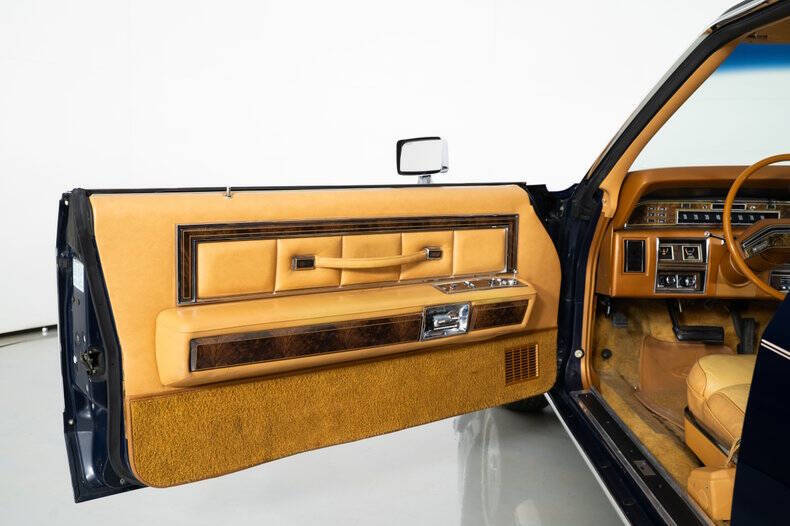 1977 Lincoln Continental