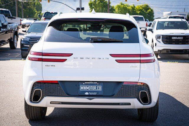 2025 Genesis GV70 2.5T Standard