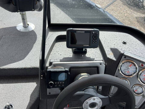 2022 Tracker PRO GLIDE