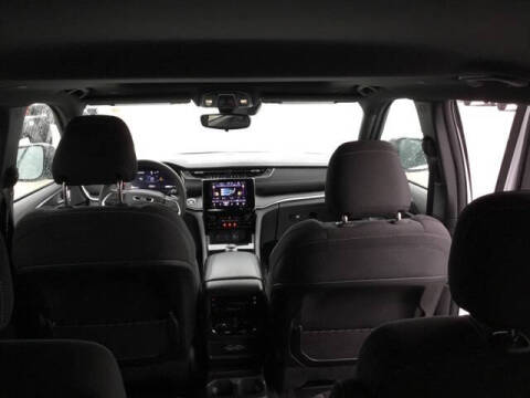 2024 Jeep Grand Cherokee L Laredo