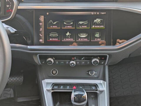 2025 Audi Q3 quattro S line Premium 45 TFSI