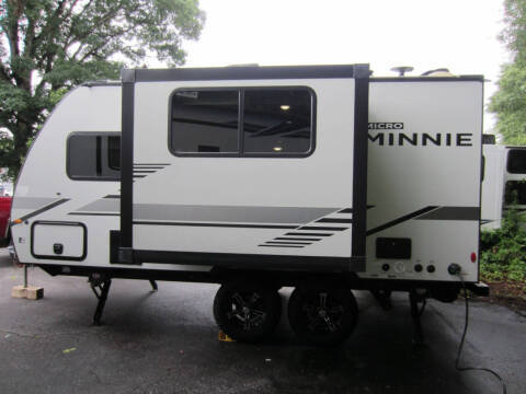 2022 Winnebago Micro Minnie 1808FBS