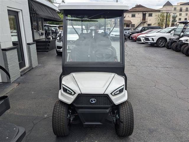 2024 Bintelli NEXUS 4PF FORWARD FACING