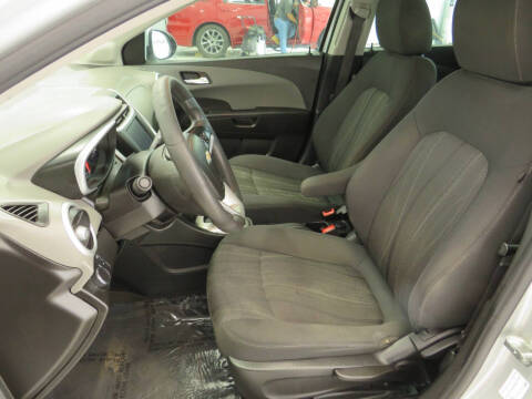 2017 Chevrolet Sonic LT Auto