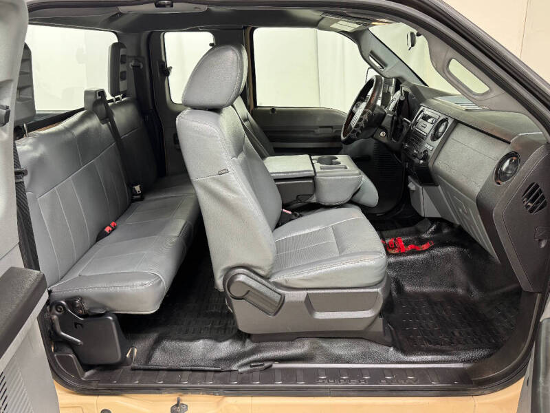 2015 Ford F-350 Super Duty XL