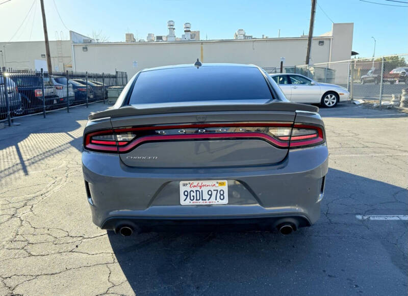 2019 Dodge Charger GT photo 7